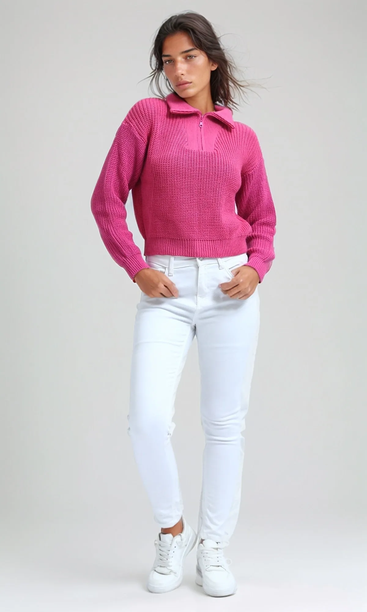 O198705 Long Sleeves Regular Fit Zipped Pullover - Fuchsia