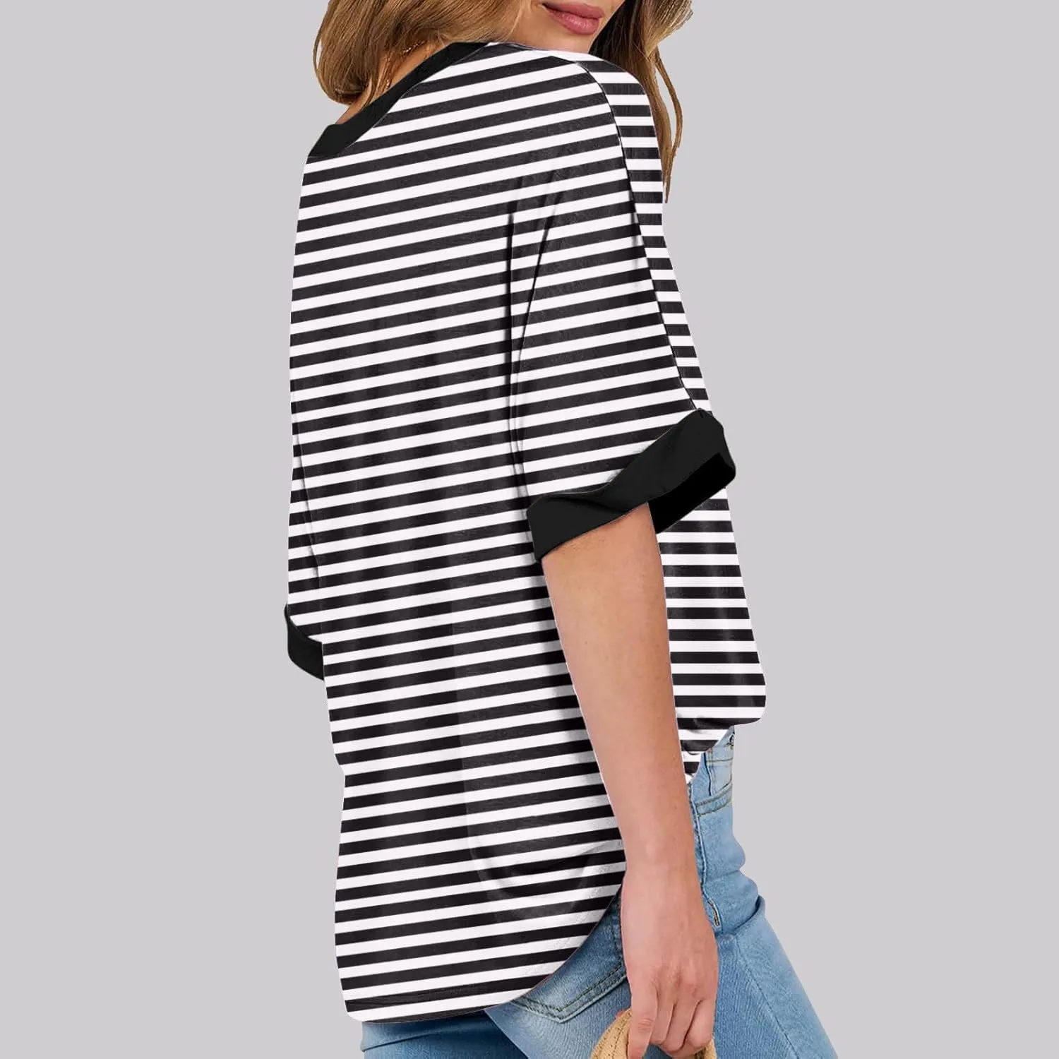 Oversized T Shirts for Women Short Sleeve Crewneck Summer Tops Casual Loose Striped Tee Shirts Trendy Clothes