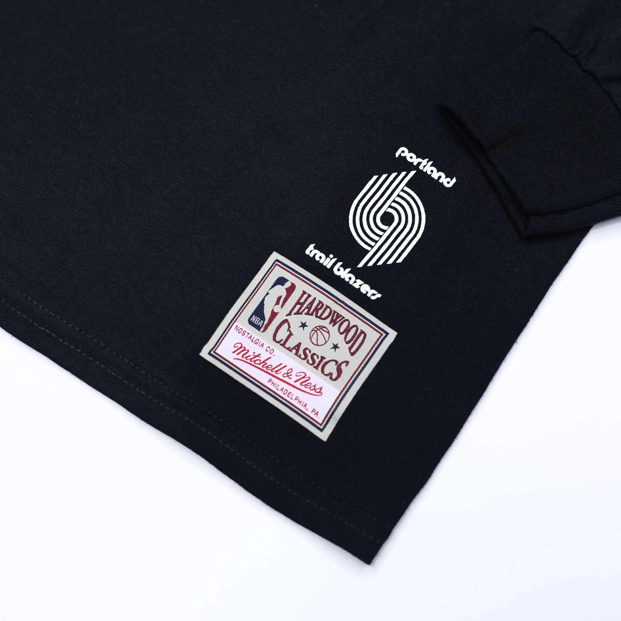 Portland Trail Blazers Mitchell & Ness Big Face Long Sleeved T-shirt