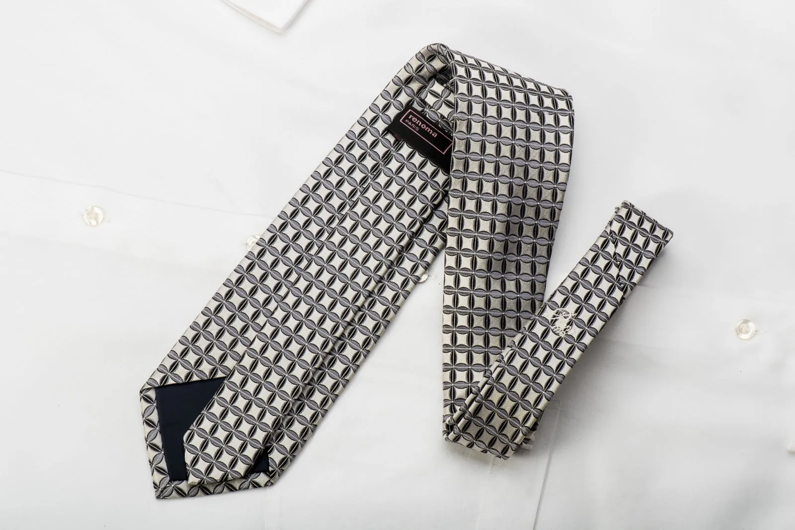 Renoma Men's Silk Necktie Trellis On Silver