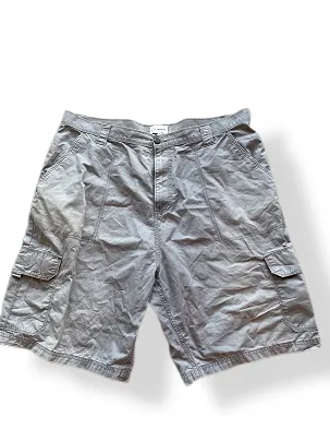 Rubynee Vintage y2k Rioman Mens Cargo grey short