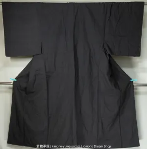 Shuriken Pattern Men's Kimono - Vintage Silk Japanese Robe with X or Nailheads - Traditional Clothing from the 1980s - Tsumugi Weaving