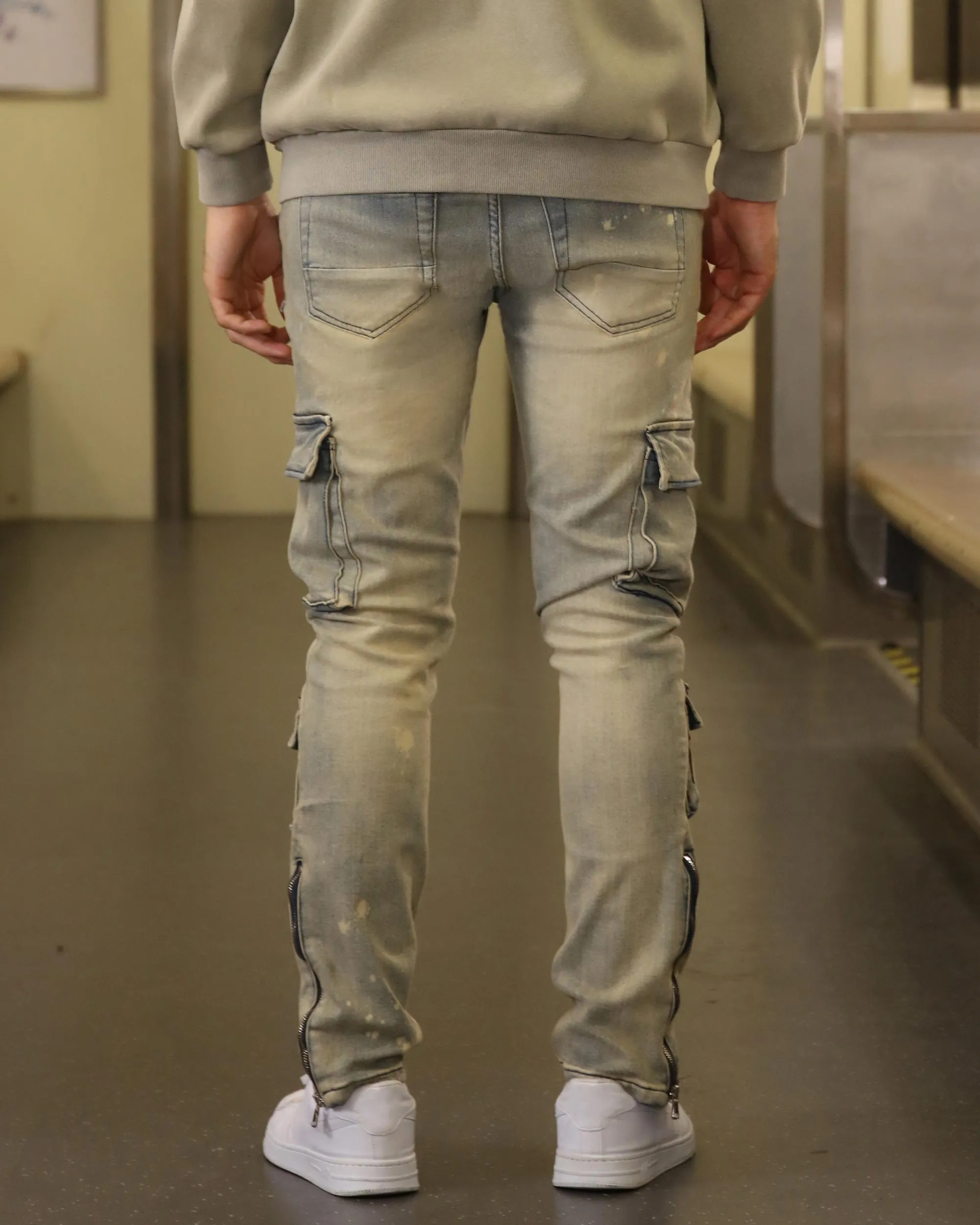 Spray-Painted Distressed Blue Jeans with Cargo Pockets-Mexico Local Delivery