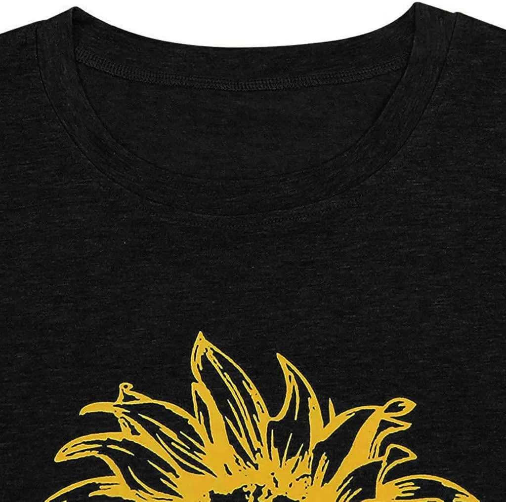 T Shirts for Women V Neck Slim Fit Flowers Print Shirt Floral Wildflowers Graphic Tees Casual Short Sleeve T Shirts