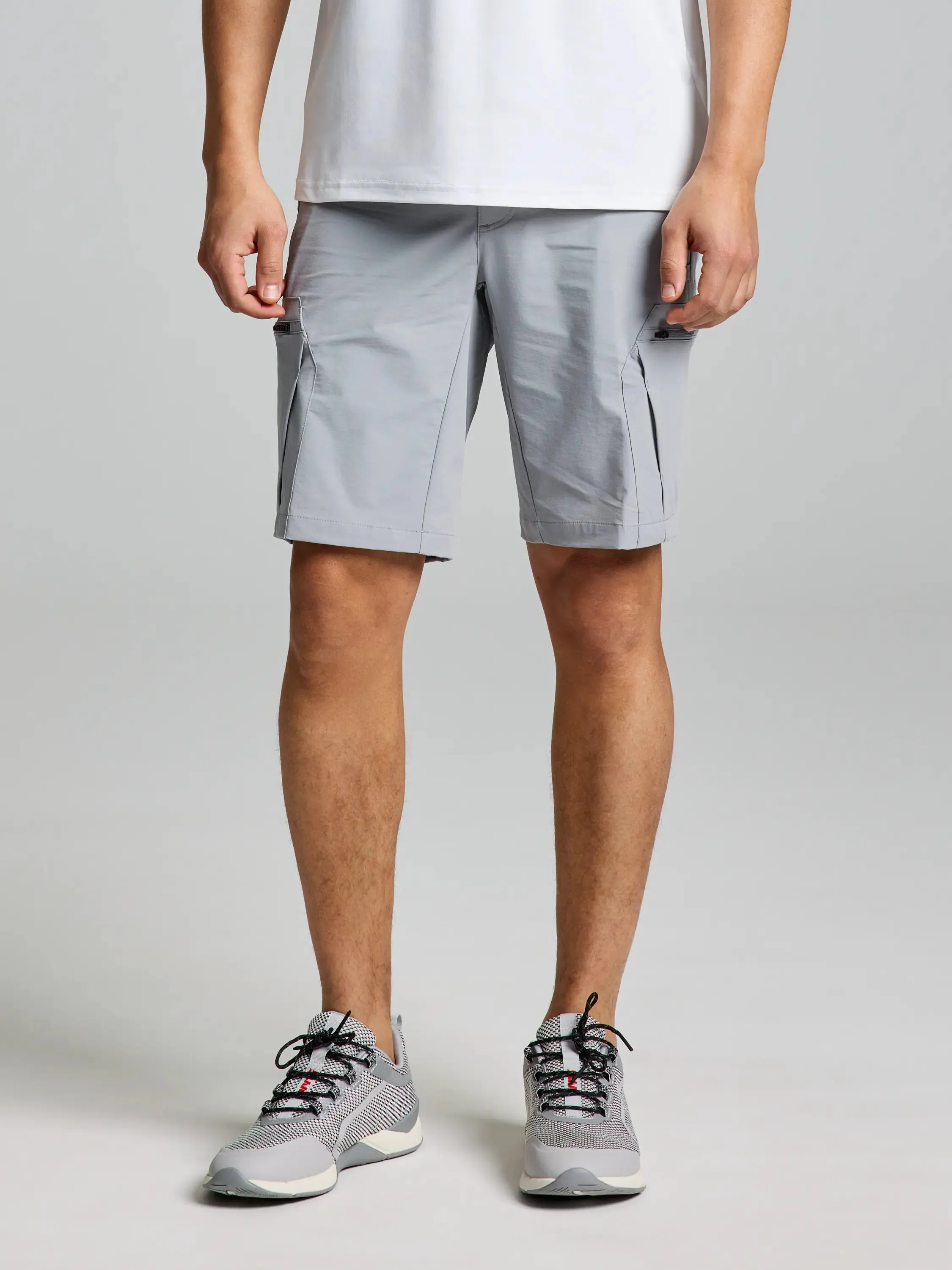 TECH CARGO SHORT