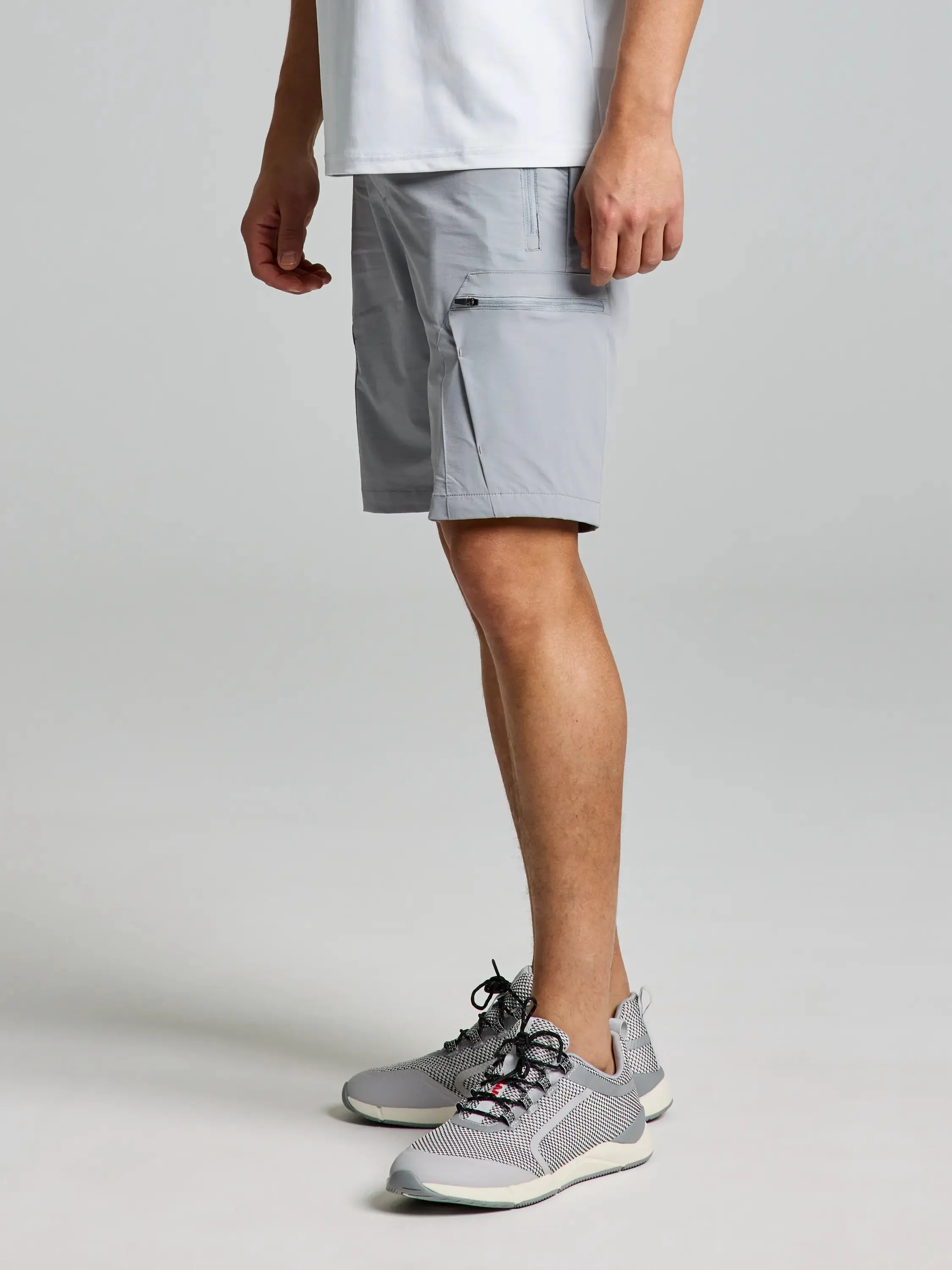 TECH CARGO SHORT