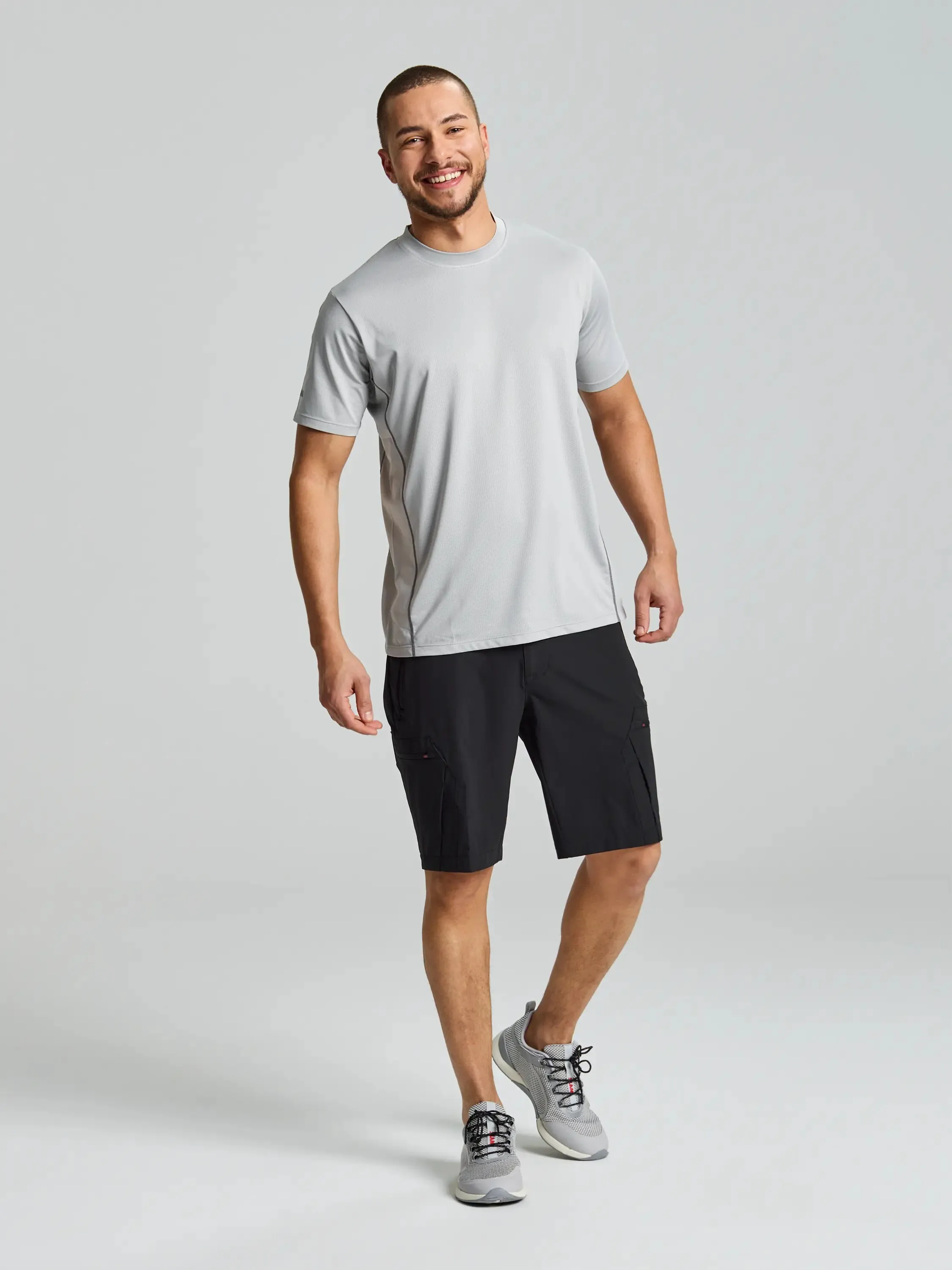 TECH CARGO SHORT
