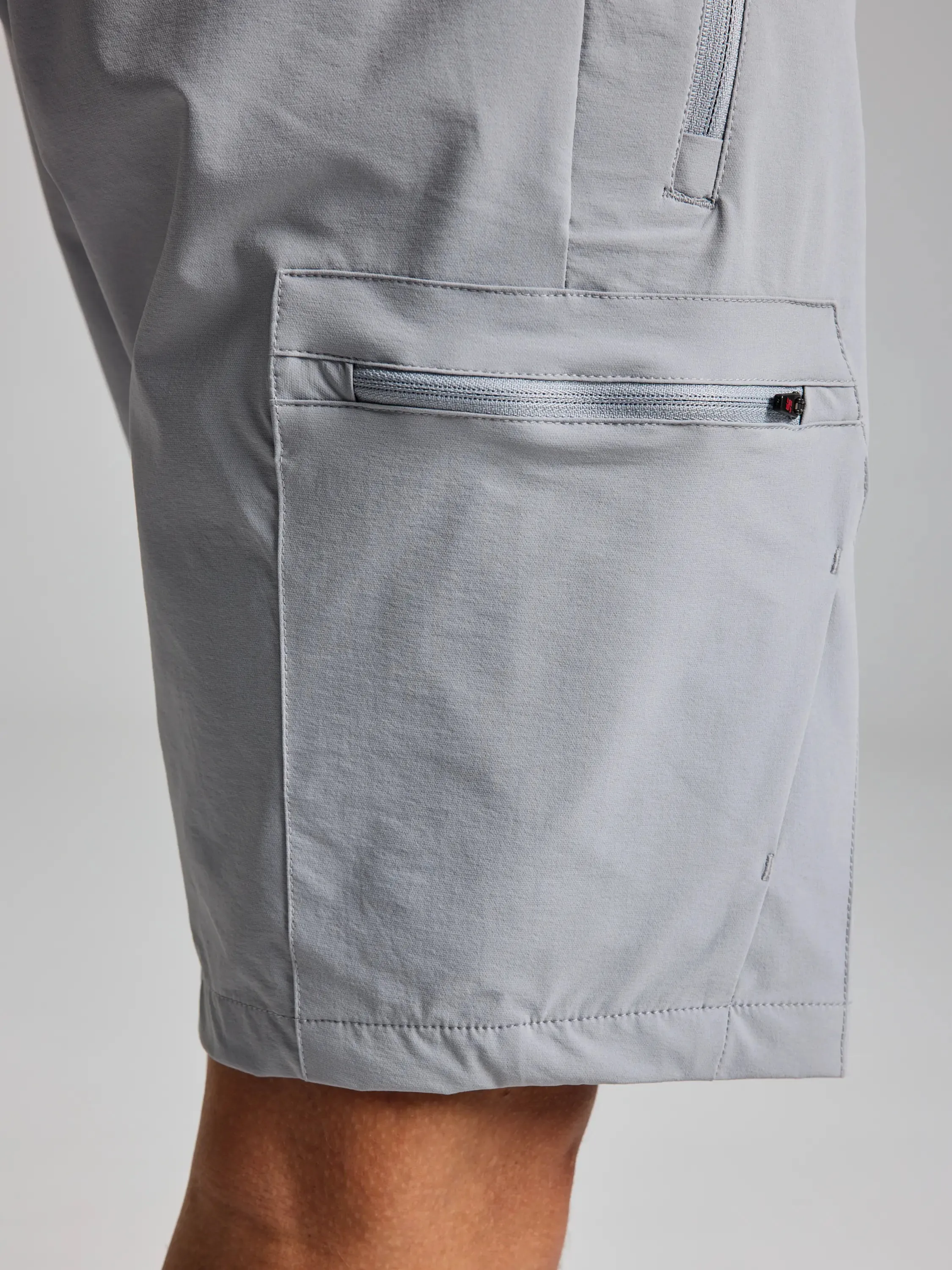 TECH CARGO SHORT