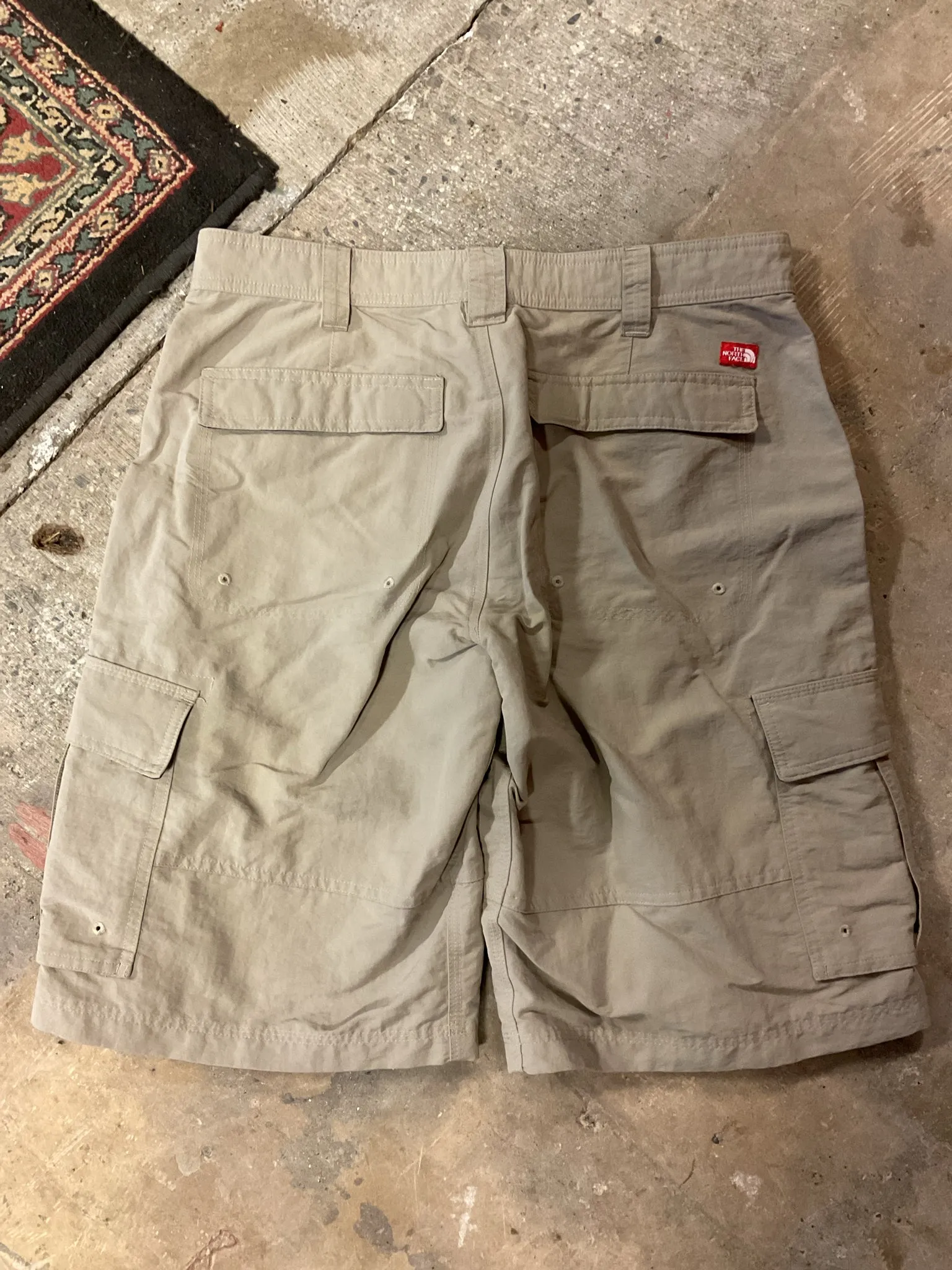 The North Face Shorts Men's 34