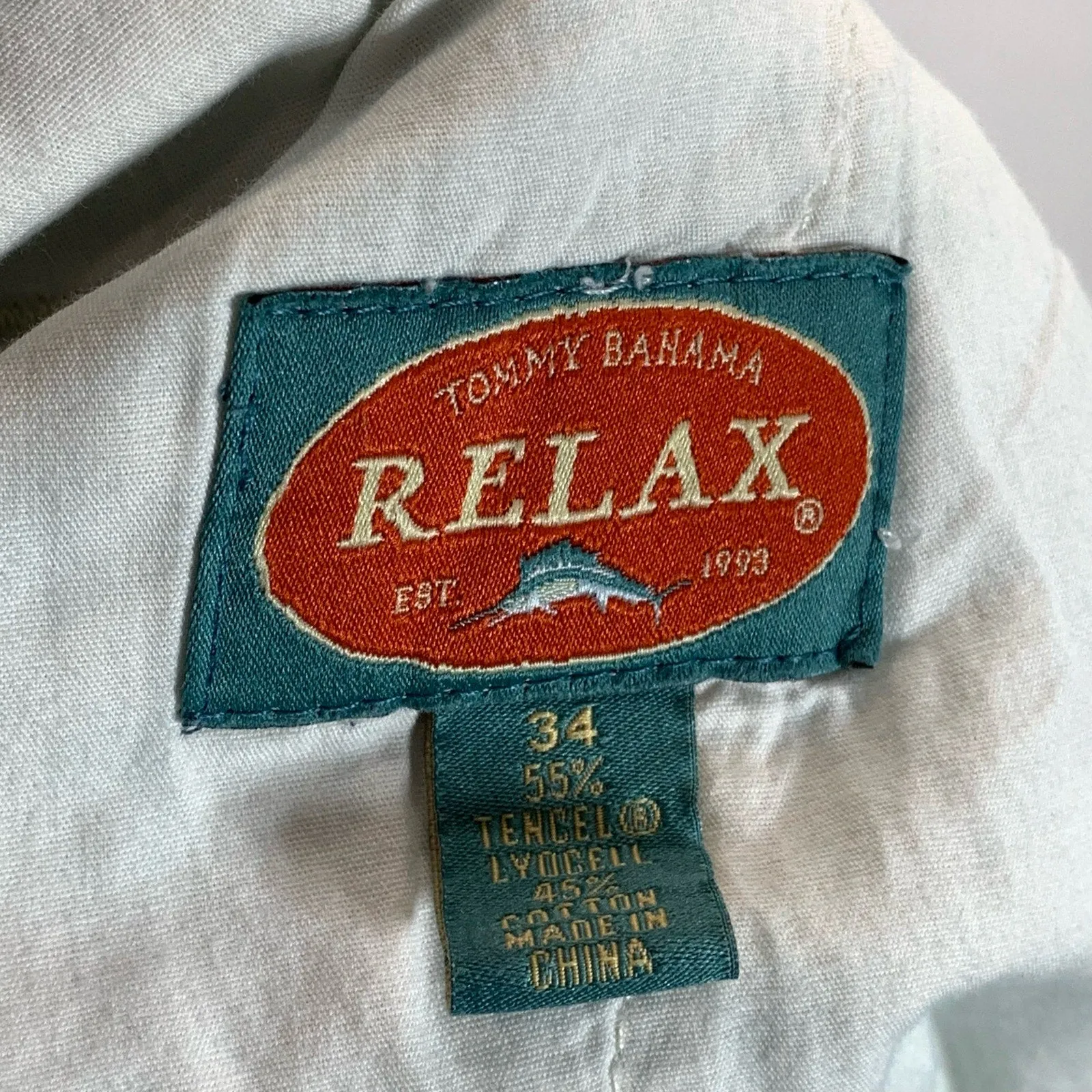 TOMMY BAHAMA RELAX Men's Beige Regular-Fit Cargo Shorts SZ 34
