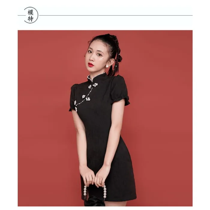 Traditional Chinese Short-Sleeve Stand Collar Faux Pearl Accent Frog Buttoned Slit Mini A-Line Dress
