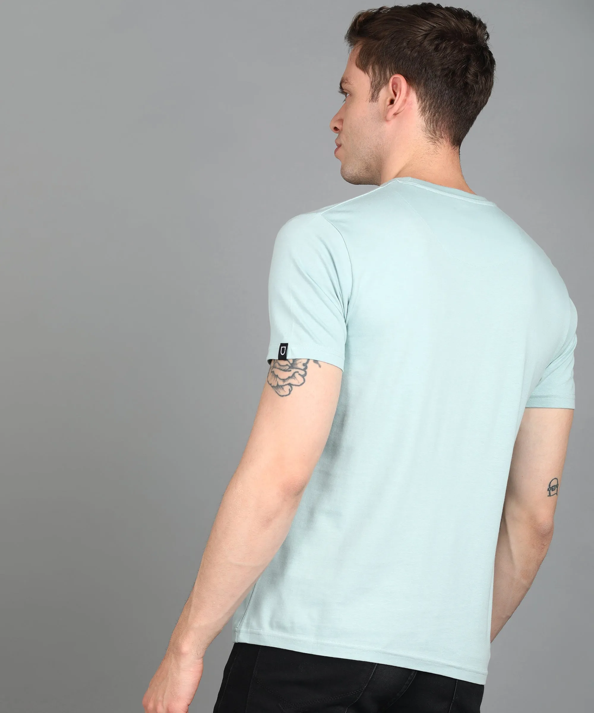 Urbano Fashion Men's Light Green Graphic Printed Round Neck Half Sleeve Slim Fit Cotton T-Shirt