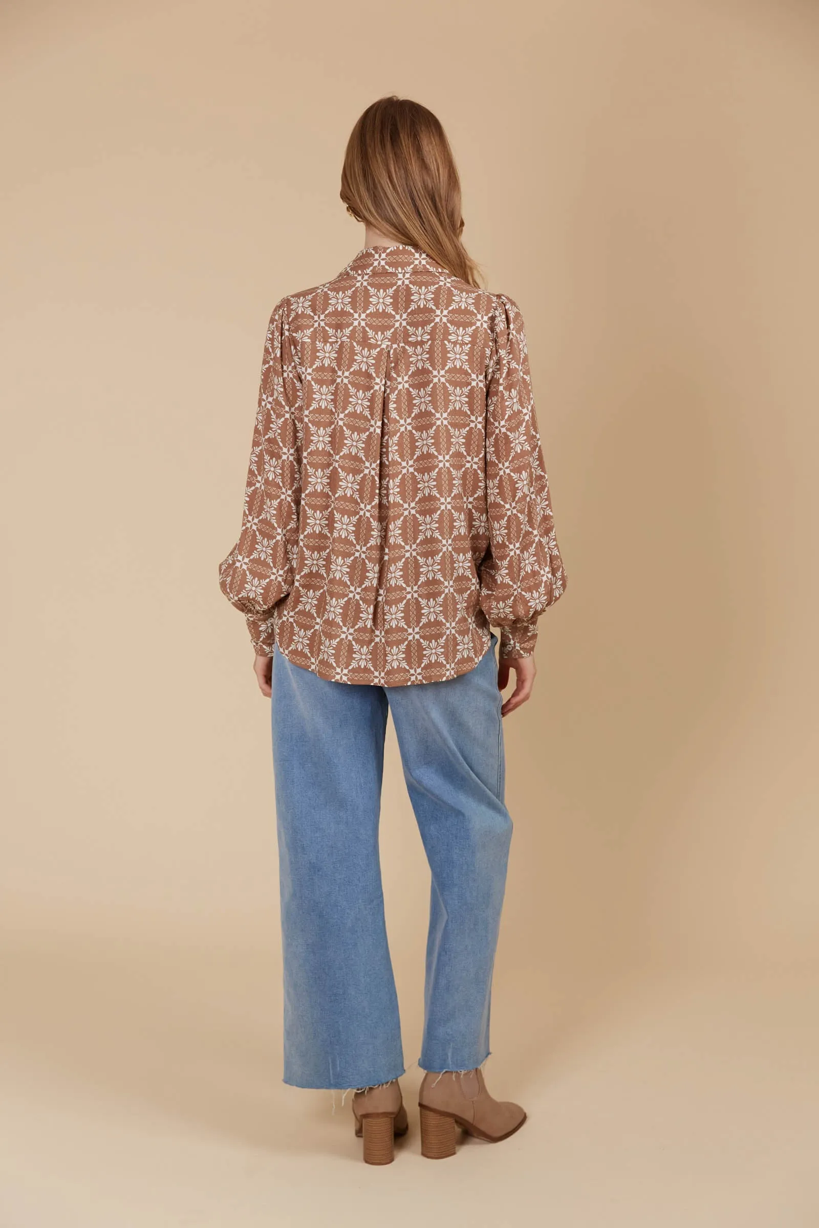 Venus Shirt - Deity  LINEN BLEND.   PREORDER MID MARCH