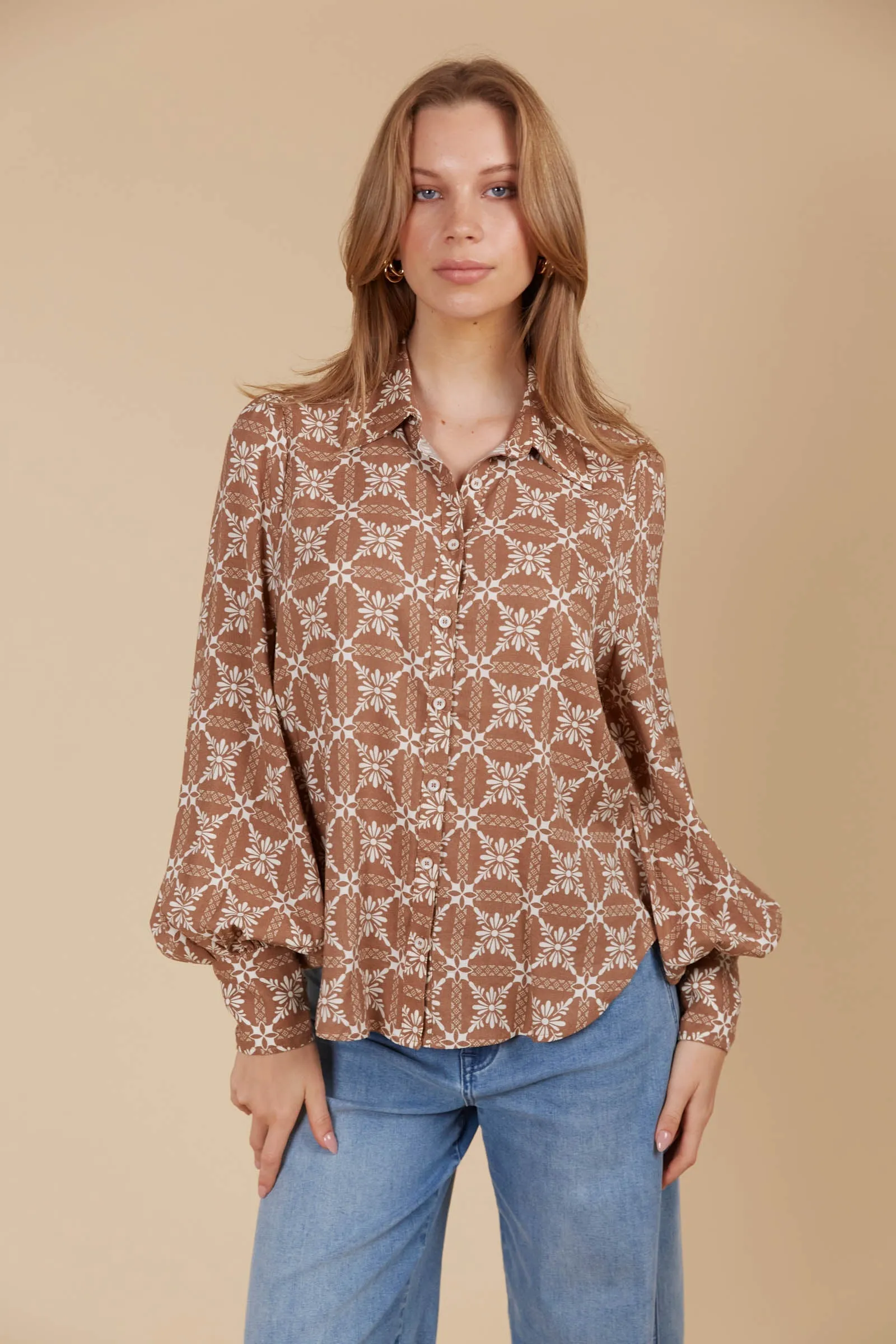 Venus Shirt - Deity  LINEN BLEND.   PREORDER MID MARCH