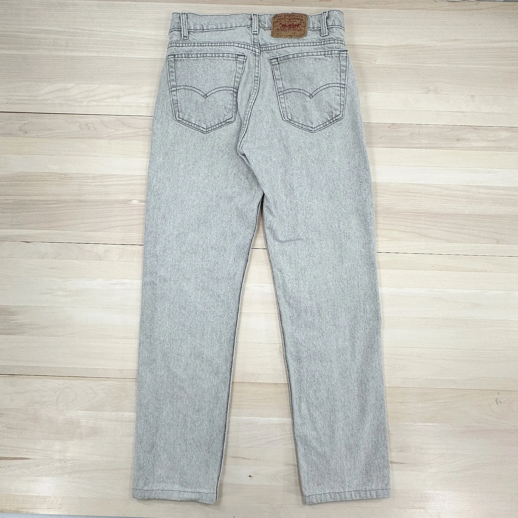 Vintage 90s Levi's 505 Straight Leg Jeans - Measures 32x30
