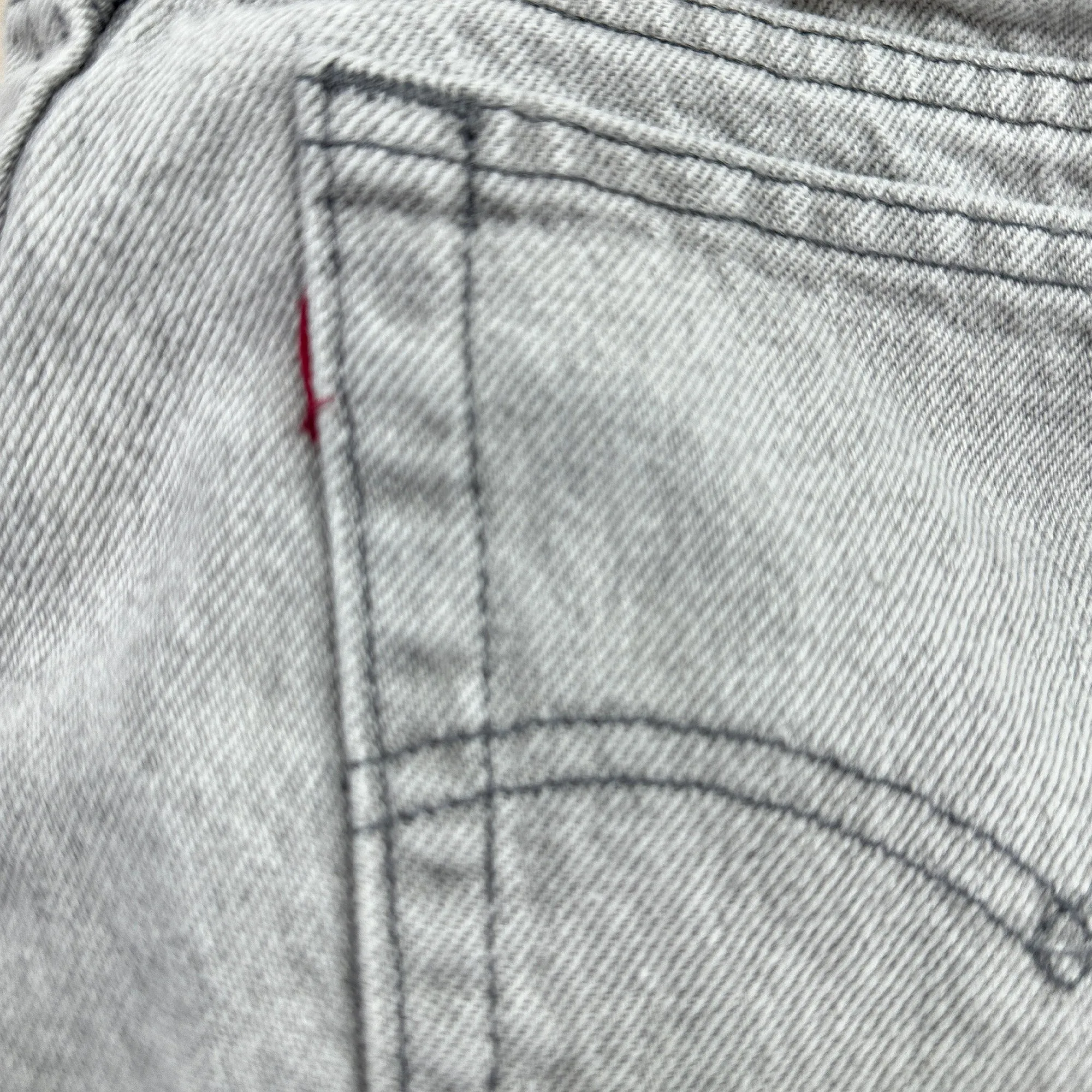 Vintage 90s Levi's 505 Straight Leg Jeans - Measures 32x30
