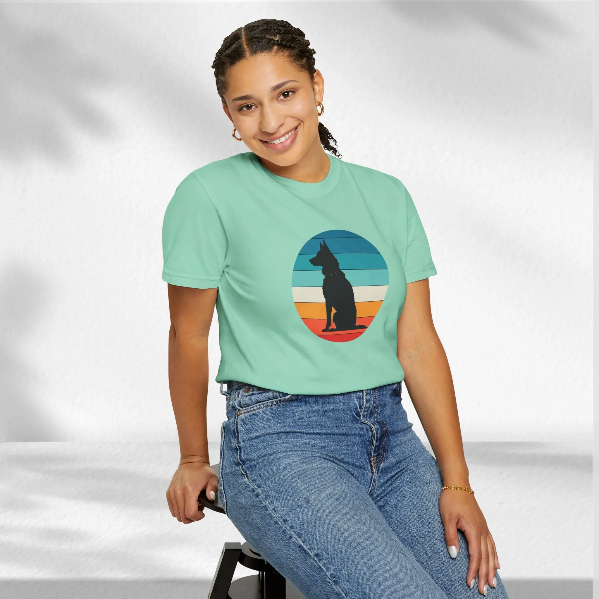 Vintage German Shepherd T-Shirt | Retro Dog Design