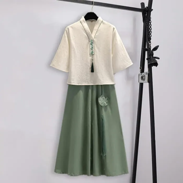 Vintage Hanfu Embroidery Tassel Shirt Skirt Set