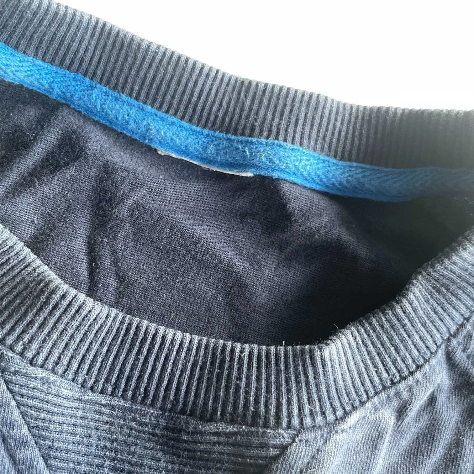 Vintage men Nike Team 90's navy crew neck thick sweatshirt in L|L29 W19|SKU 5577