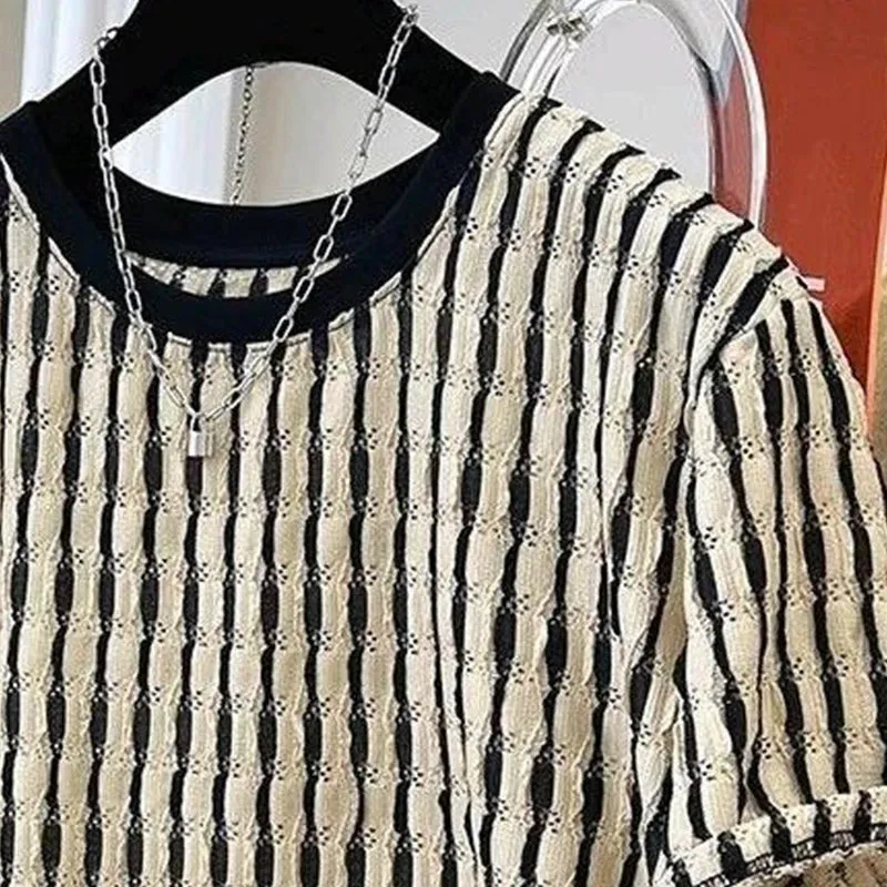 Wiaofellas  -  Summer Men's Clothing Luxury Korean Popular Textured O Collar T-shirt Streetwear Leisure Short Sleeve Solid Color Retro Fashion